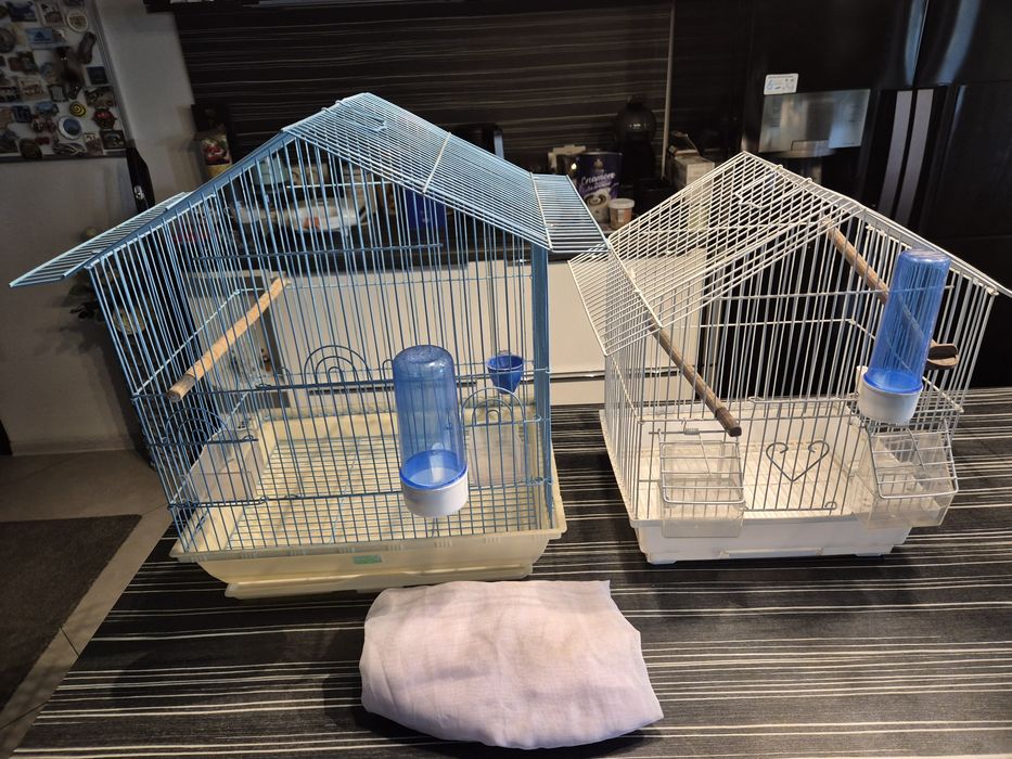 клетки/ 2 къщички/ за птици