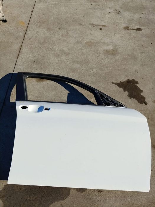 usa portiera dreapta  fata  bmw seria 1 f20  2013