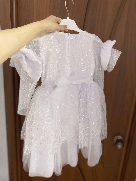 Продам красивое нарядное платье