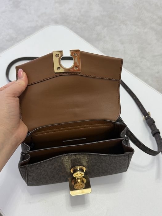 Сумка от майкл корз