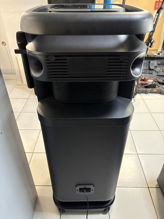 Sony ULT Tower 10