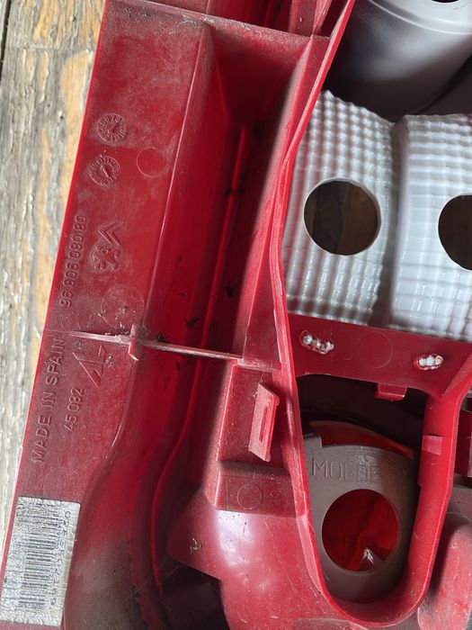 Оригинални Стопове за пежо партнер 08-11 г