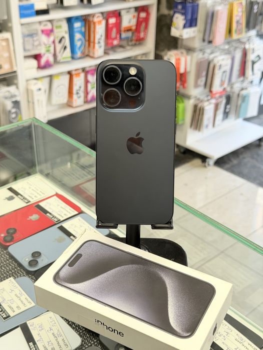 Apple iPhone 15 Pro 256GB Blue Titanium