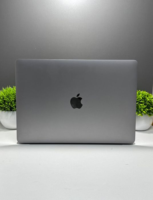 MacBook pro 13 m1 256/8