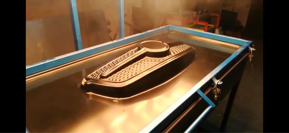 Вакуумный формовочный станок