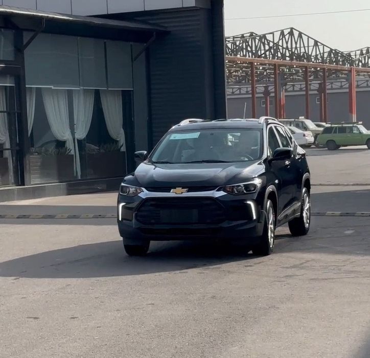 Trecker 2 qora yili 2023yil. 2024 yil salondan olingan