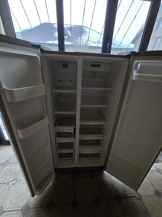 Lg Side by Side (GR-B207WLQA)