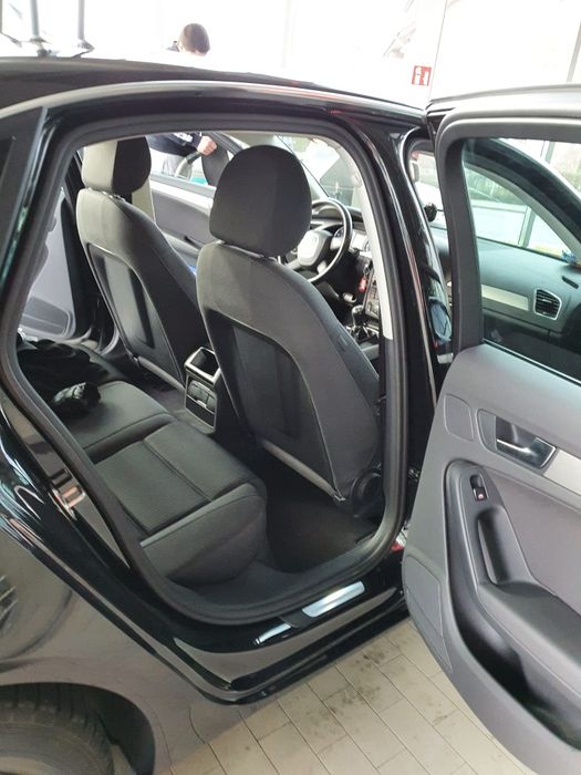 Audi A4 Limuzina
