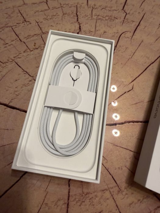 Iphone 16 pro 128 gb