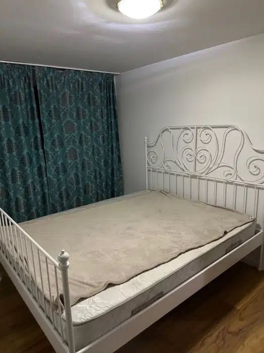 Apartament de închiriat
