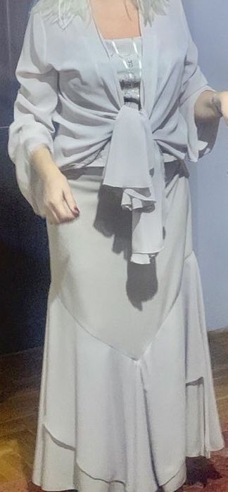 Официален  костюм с три части