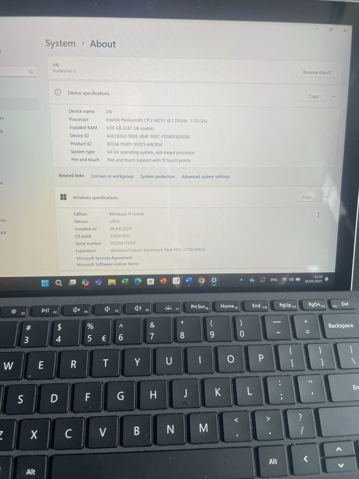 Microsoft Surface Go 2 – 64GB + Оригинална клавиатура с подсветка