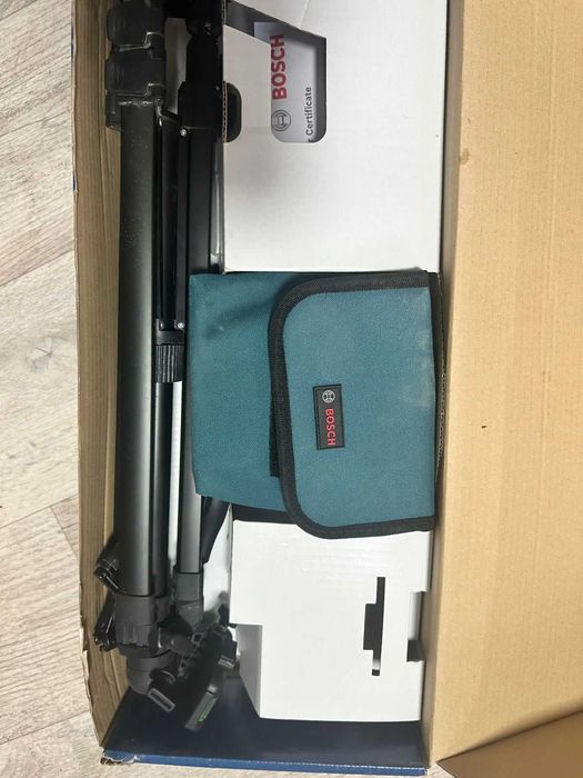 лазерный уровень BOSCH GLL-3-80C+ BT 150