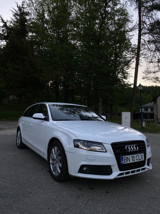 Audi A4 B8 2010 quattro
