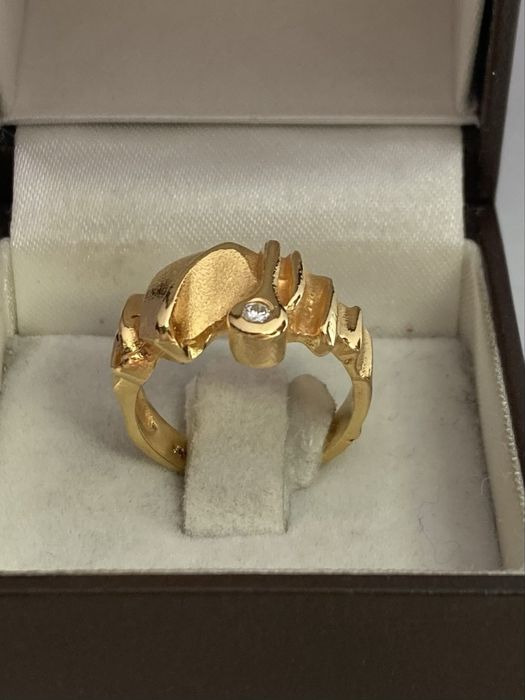 Inel designer aur 14kt.cu diamant