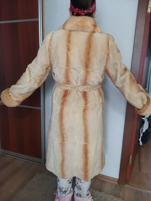 Продам шубу бобёр натуральный