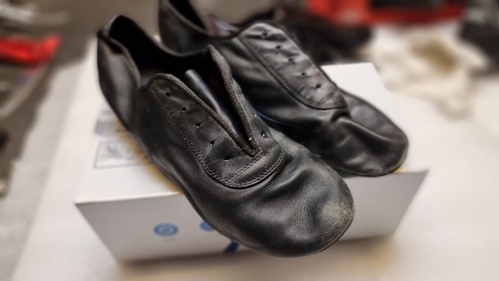 Pantofi dans sportiv 1+1 gratis