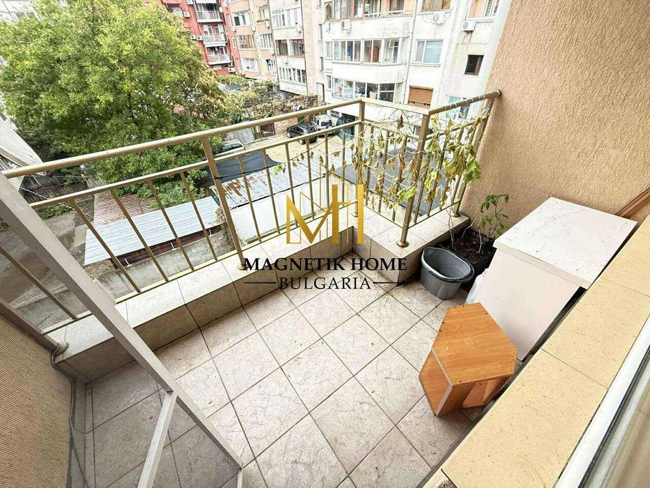 Дава се под наем Тристаен апартамент в Бургас, Възраждане - 85 кв.м за 453.9 € - Снимка #9