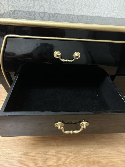 Продается мебель под телевизор