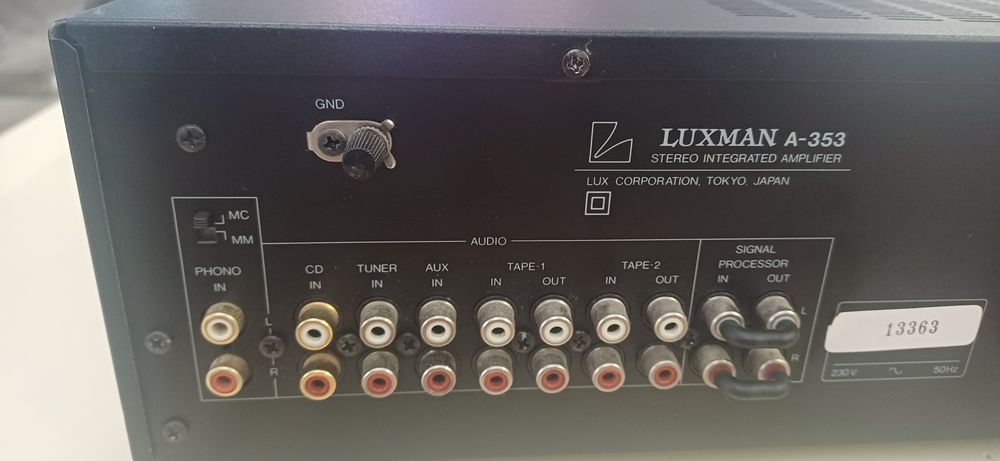 Продавам мощен усилвател Luxman a353Коледна промоция 200лв!