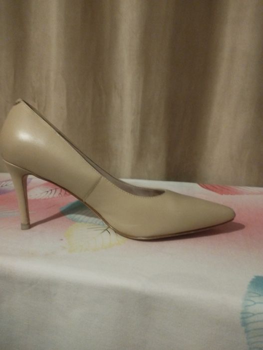 Продам туфли  в отличном состоянии