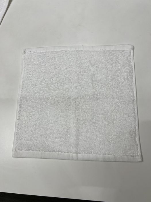 Полотенце белые для отелей, купить халат полотенце