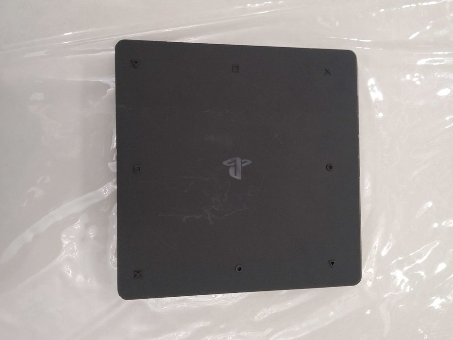 PS4 Slim 1 TB 3 joistik идеал качества
