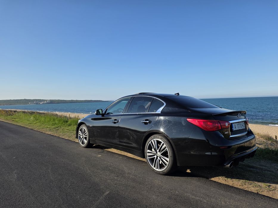 Infiniti q50 s 3.7 LPG