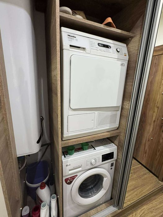 Продава се Тристаен апартамент в Казанлък - 106 кв.м за 1732 €/кв.м - Снимка #9