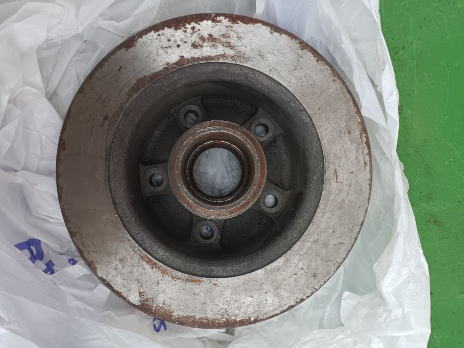 Тормозной диск задний,  новый