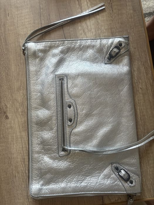 Geanta de mana Balenciaga piele de camila