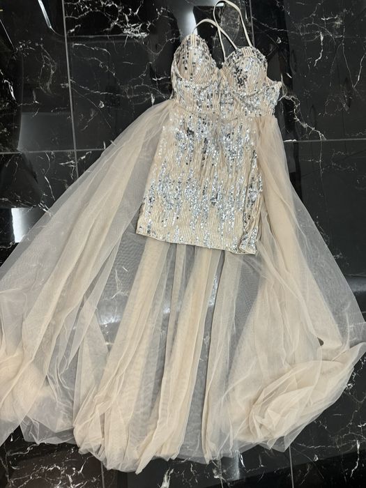 Официална дамска рокля