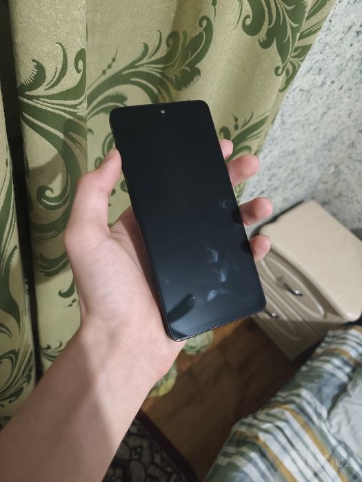 Продам экран с рамкой