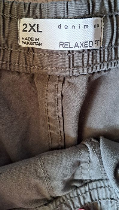 Pantaloni scurți de barbati