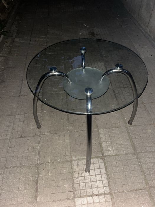 Сълклена трапезарна маса