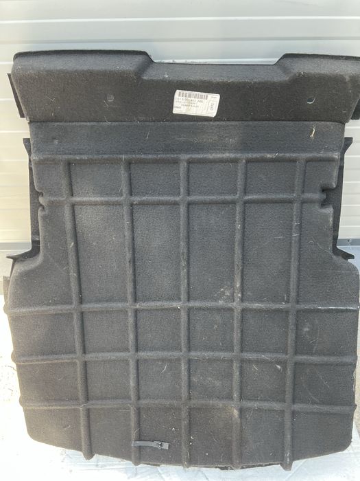 BMW 1 F40 кора багажник