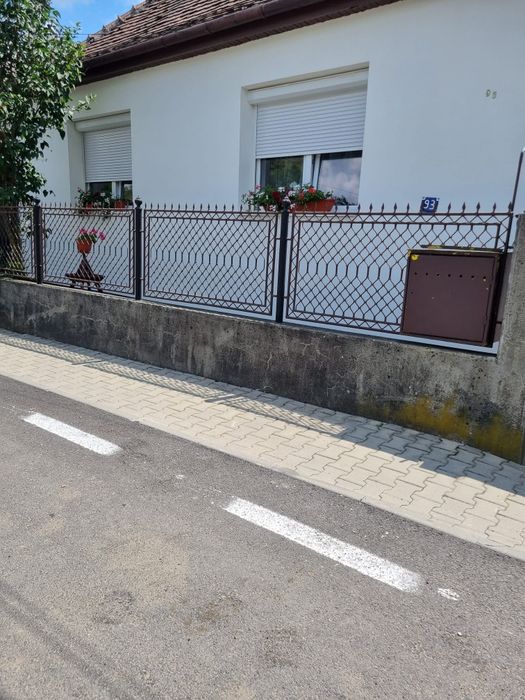 Casa de vanzare in Localitatea Dârlos judetul Sibiu