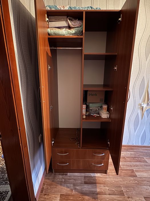 Шкаф в отличном состоянии