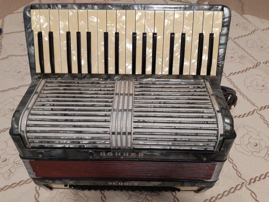Vand Acordeon Hohner Verdi II 80 Basi