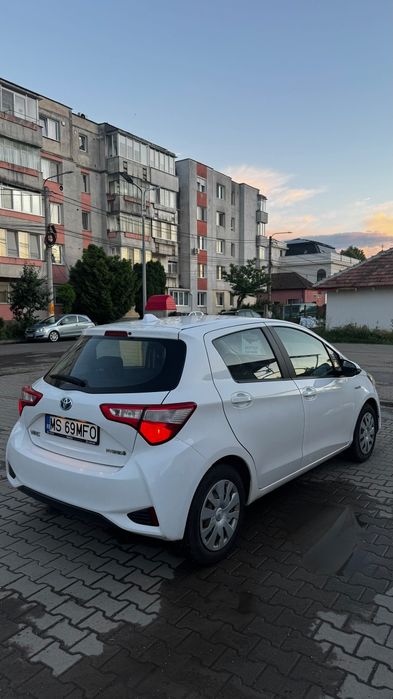 TOYOTA Yaris 2018 — imagine 4