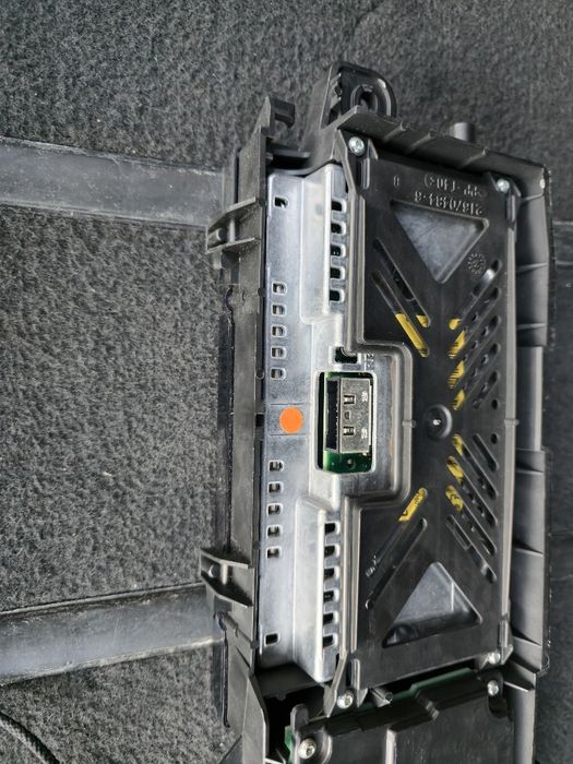 Ceasuri+navigatie renault scenic 2