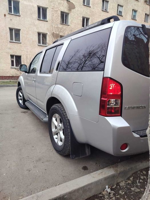 Ниссан патфайндер,Nissan Pathfaider