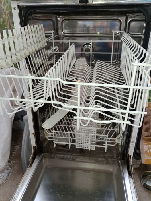 Продам посудомойку