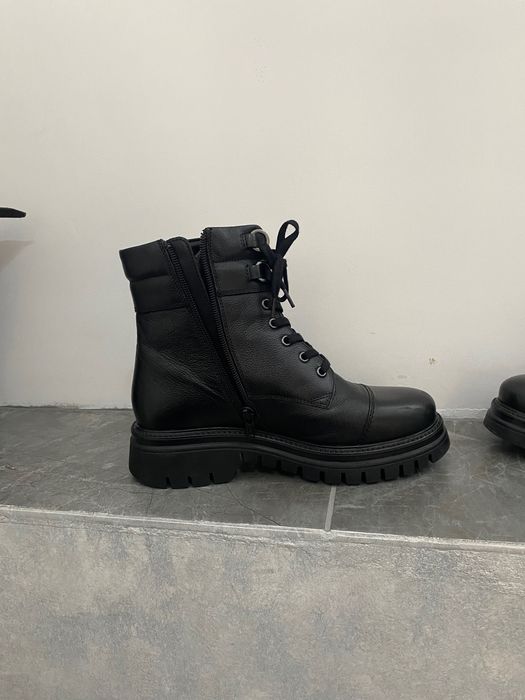 Зимни черни боти