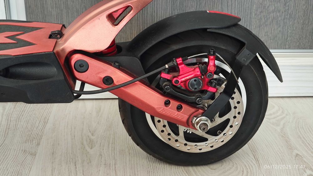 Trotinetă electrică Kaabo Mantis 2 x 1000W frane disc 60-70km/h maxim