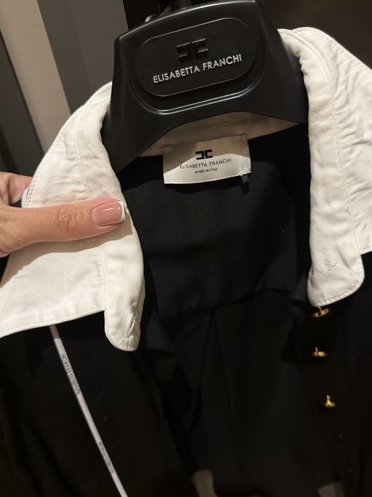 Риза Elisabetta Franchi