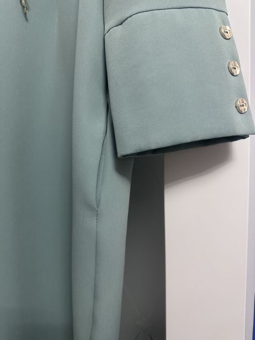 Продам Женское платье