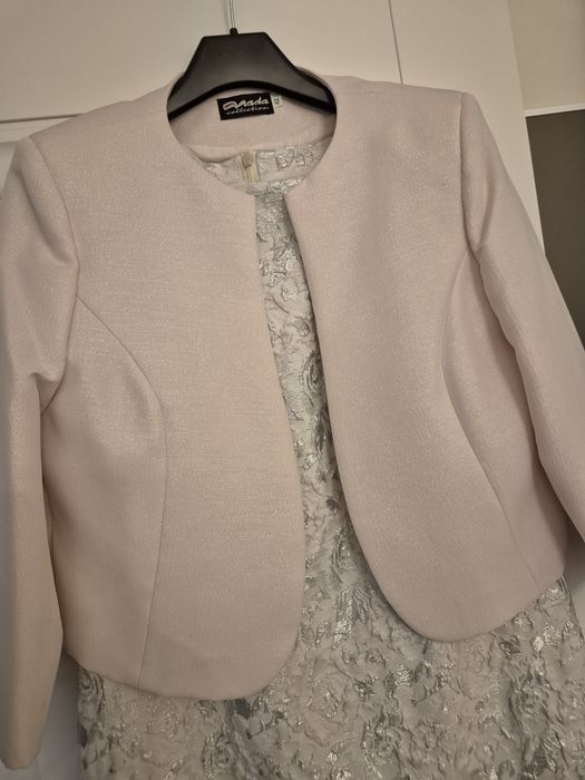 Vând costum pentru evenimente!