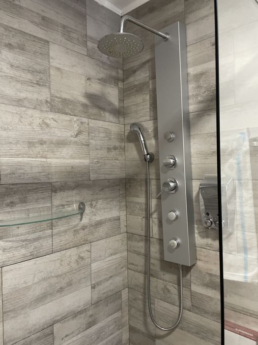 Panou pentru dus  argintiu