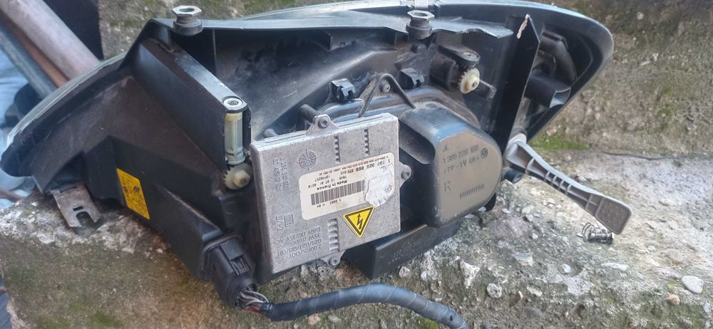 Фарове за Форд Галакси